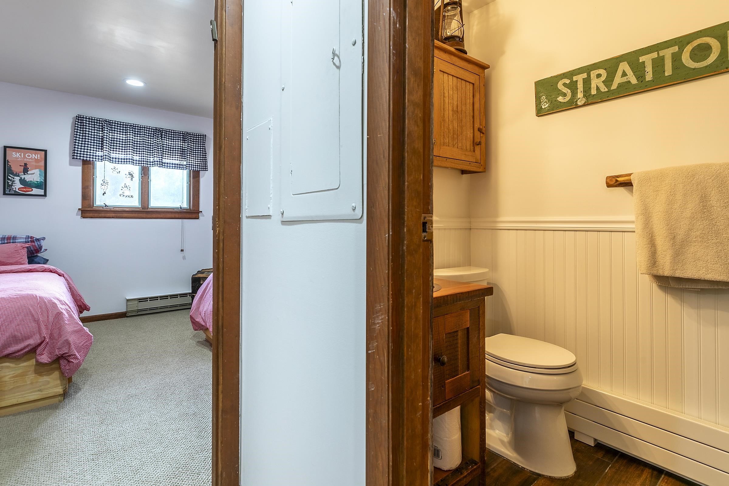 Winhall, Vermont 05340, United States, 3 Bedrooms Bedrooms, ,2 BathroomsBathrooms,Residential,Active,89749