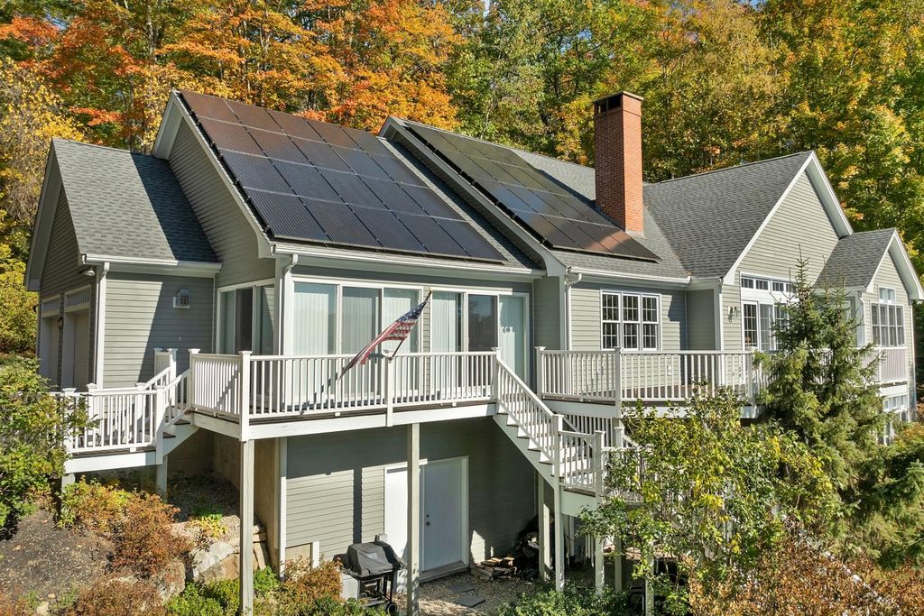 Photo of 2 Carillon Shores Road, Tuftonboro, NH 03816 (MLS # 5075069)