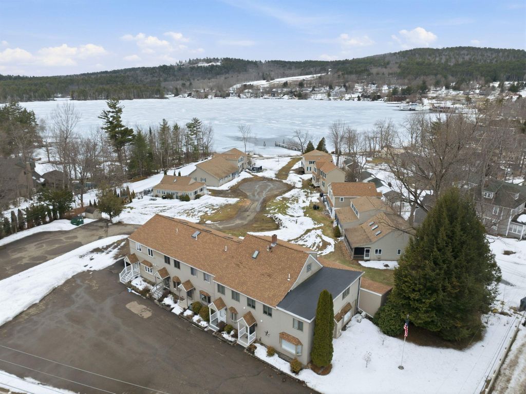 Photo of 78 Lake Shore Drive #14, Moultonborough, NH 03254 (MLS # 5079304)