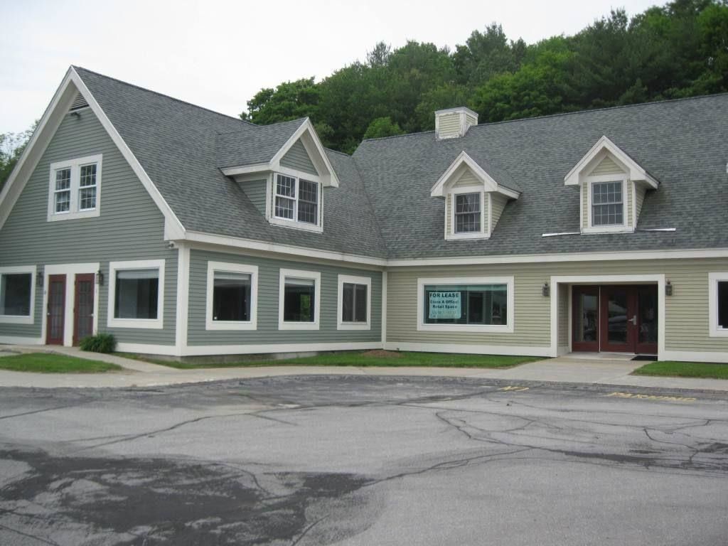 Photo of 425 South Stark Highway, Weare, NH 03281 (MLS # 5058743)