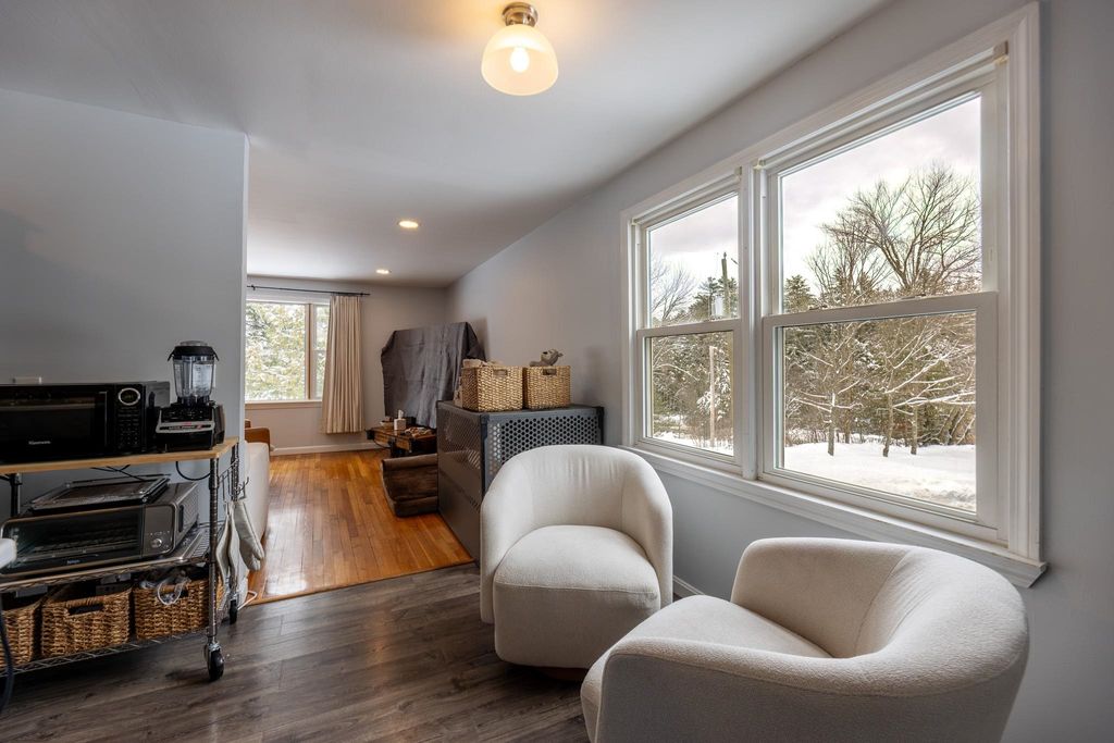 Photo of 7 Sleeper Road, Sunapee, NH 03782 (MLS # 5089308)