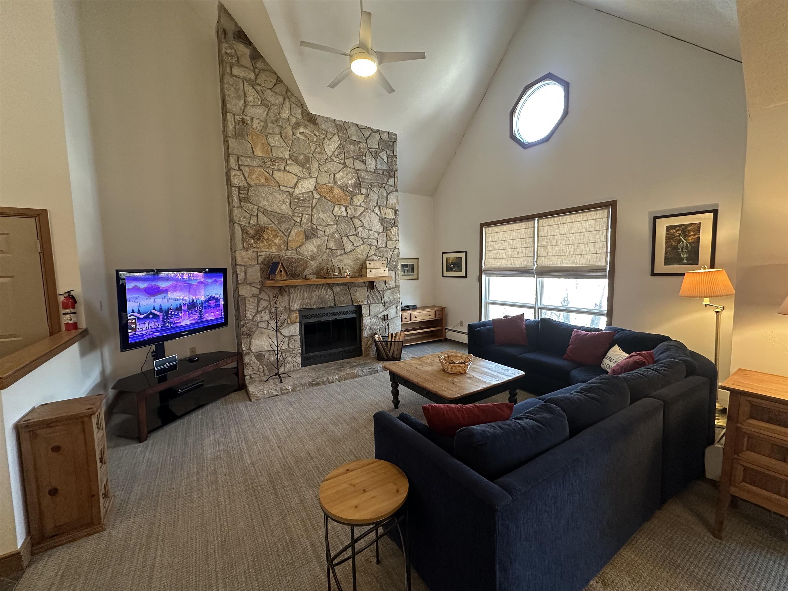 4 Sportscenter Village Way B33