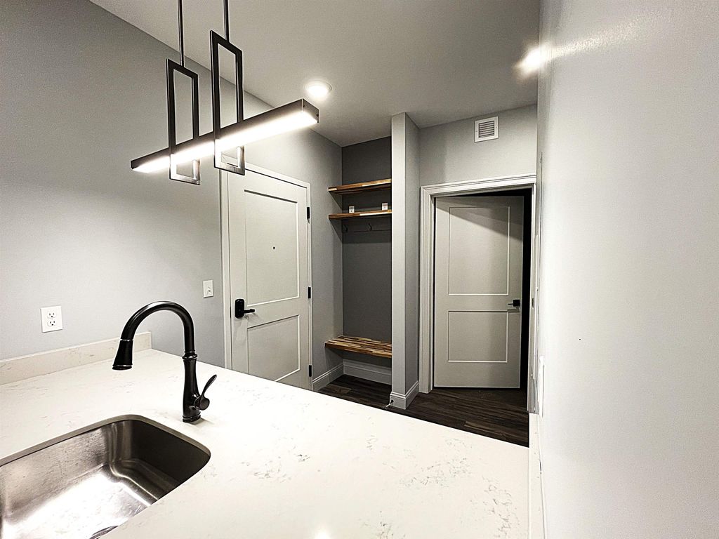 Photo of 25 Lowell Street #101, Manchester, NH 03101 (MLS # 5066882)