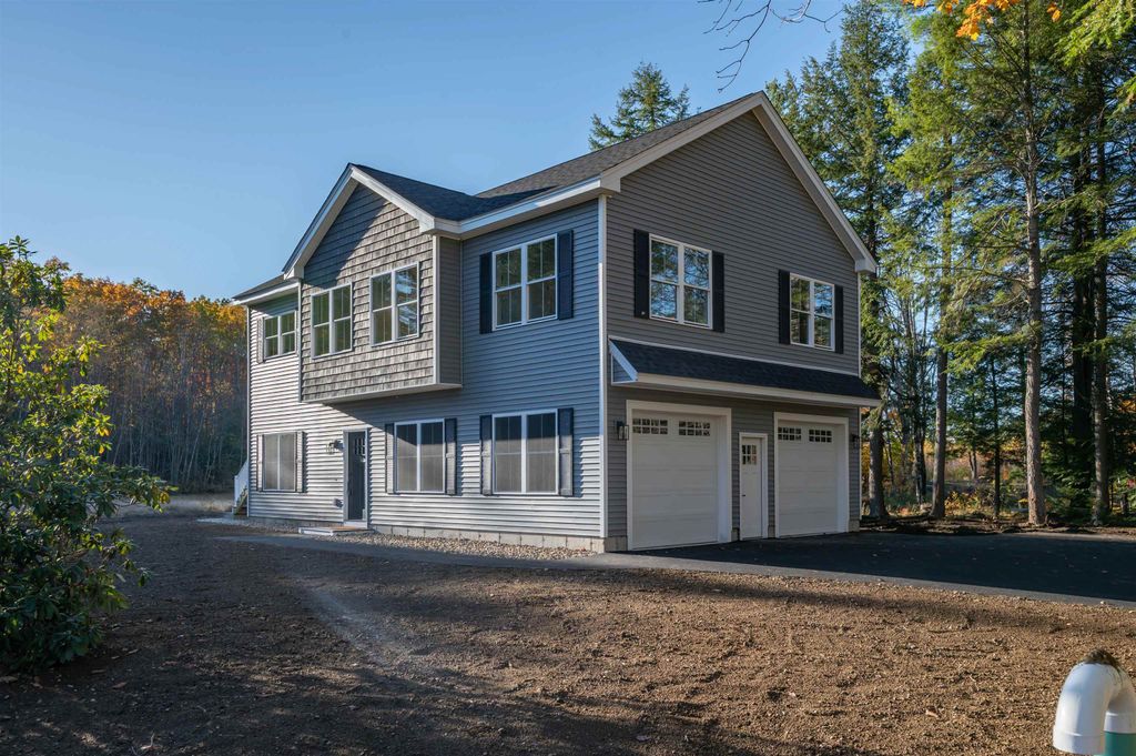 Photo of 28 Dalton Drive, Barnstead, NH 03225 (MLS # 5066907)