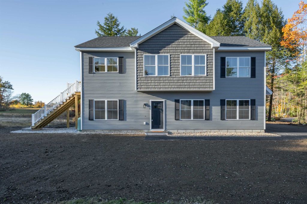 Photo of 28 Dalton Drive, Barnstead, NH 03225 (MLS # 5066907)