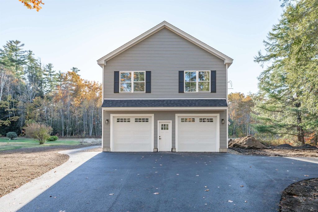 Photo of 28 Dalton Drive, Barnstead, NH 03225 (MLS # 5066907)