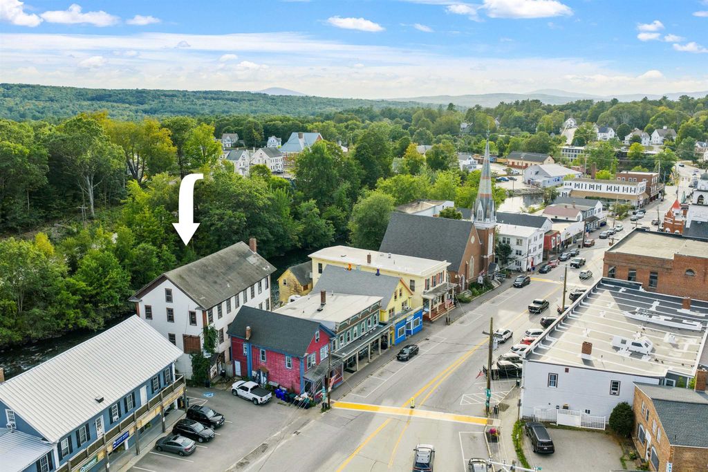 Photo of 260 Main Street, Tilton, NH 03276 (MLS # 5057981)