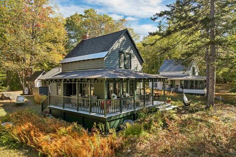 Photo of 6 Twin Cottage Lane, Ossipee, NH 03864 (MLS # 5065886)