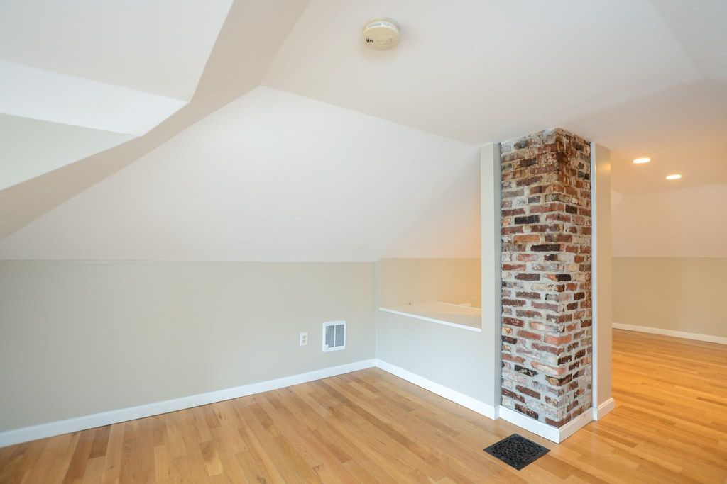 Photo of 32 Gilman Street #2, 2nd Floor Unit, Nashua, NH 03060 (MLS # 5078187)