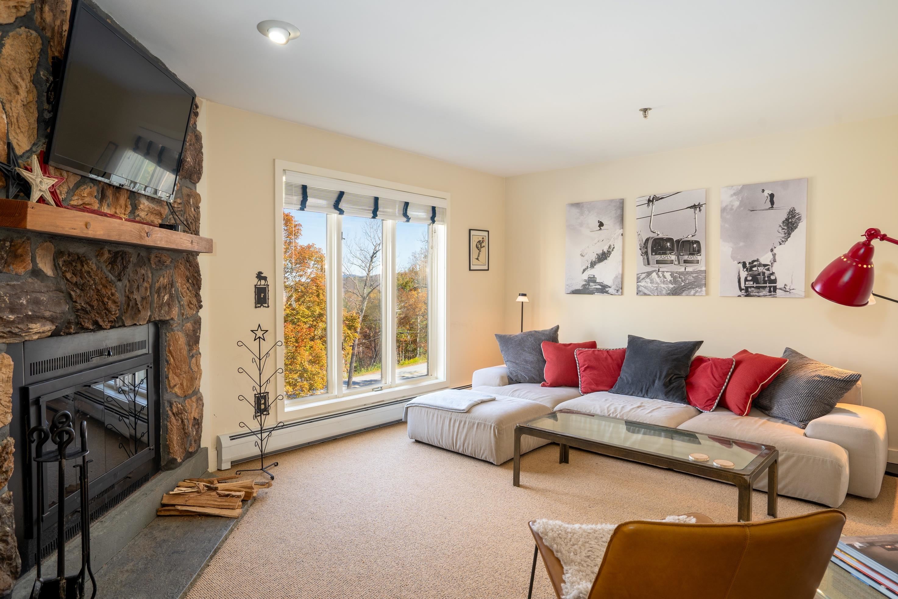 12 Ober tal Drive Unit C/23C/24