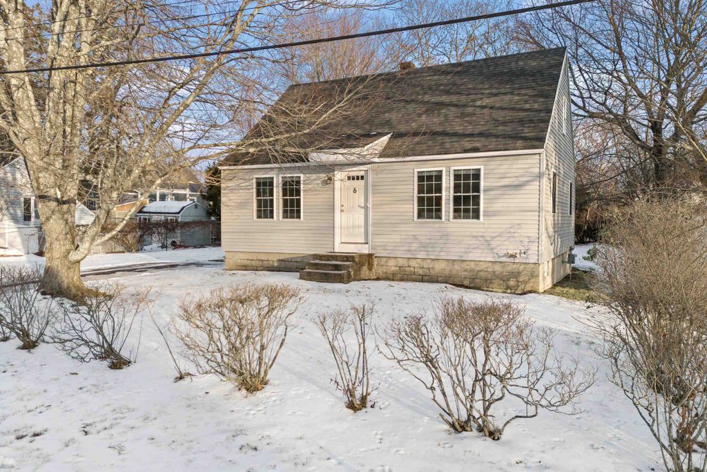 Photo of 6 Ruth Lane, Hampton, NH 03842 (MLS # 5072391)