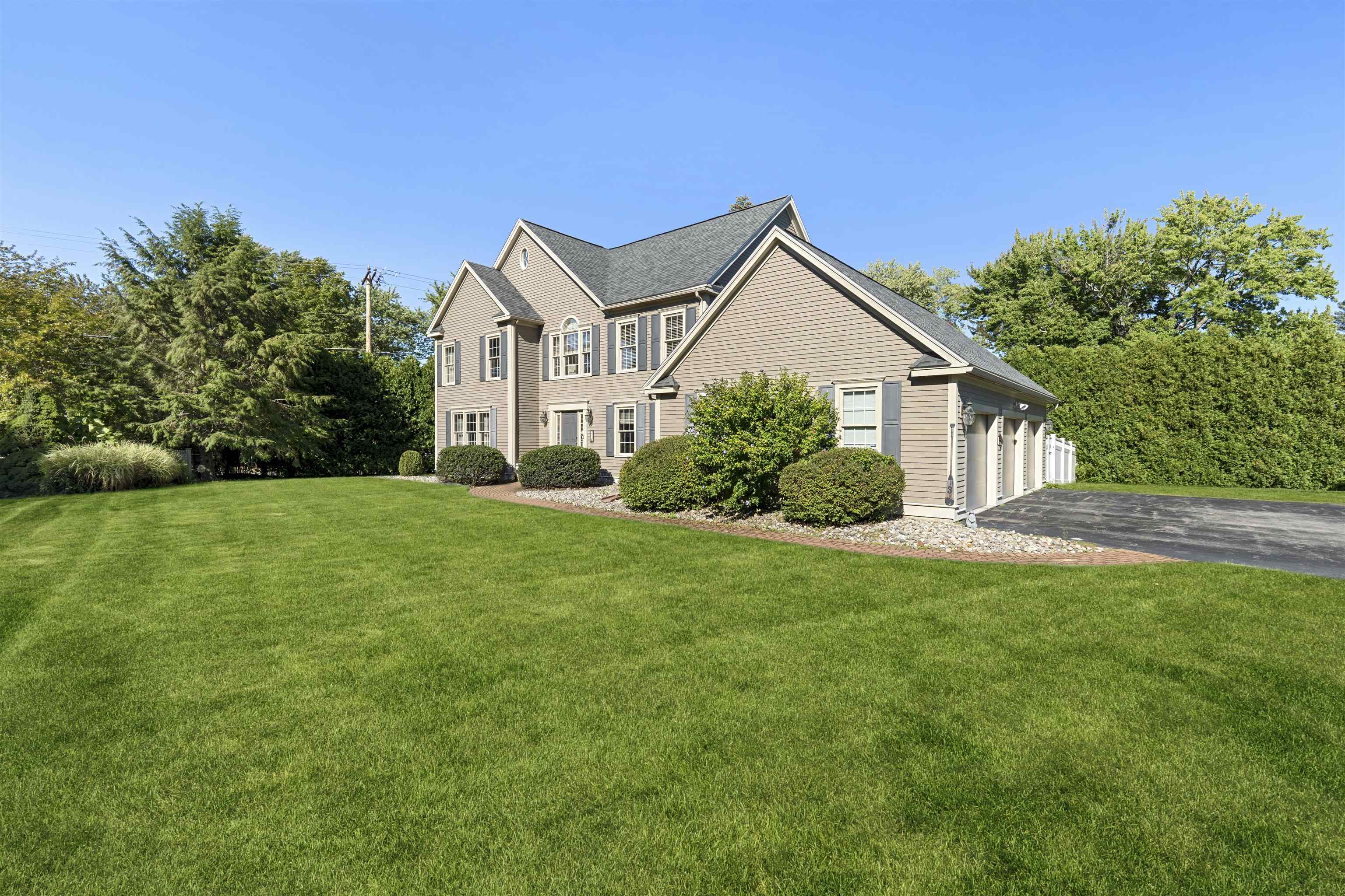 3 Playhouse Circle