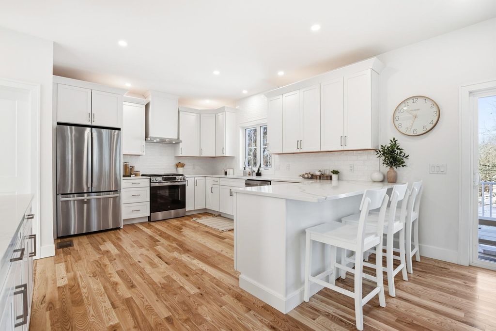 Photo of 25 Carroll Street, Exeter, NH 03833 (MLS # 5073504)