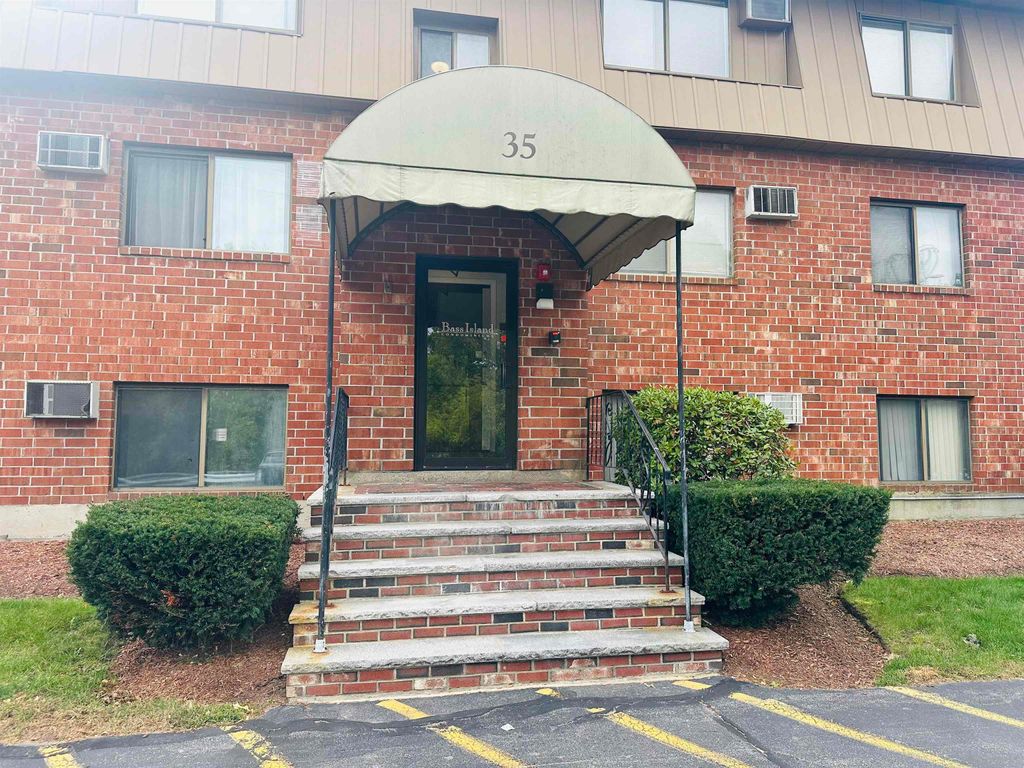 Photo of 35 Log Street #1H, Manchester, NH 03102 (MLS # 5065466)