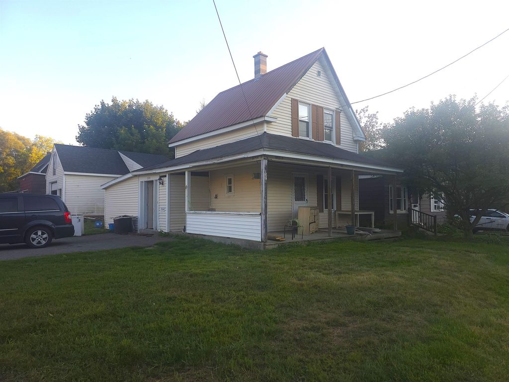 Photo of 1378 Napert Street, Berlin, NH 03570 (MLS # 5051023)