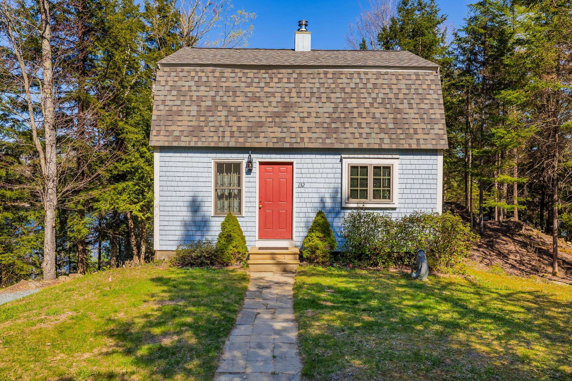 132 Lakeside Drive