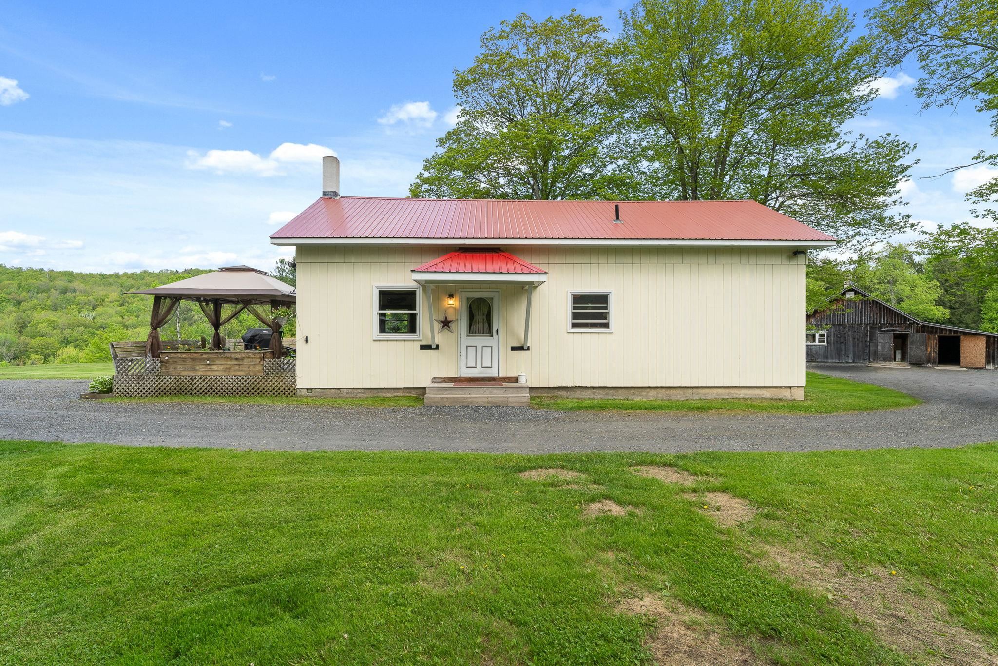 122 Wallace Road
