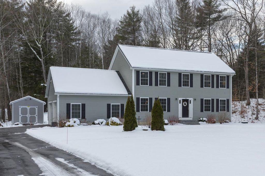 Photo of 104 Olde Bridge Lane, Epping, NH 03042 (MLS # 5074797)
