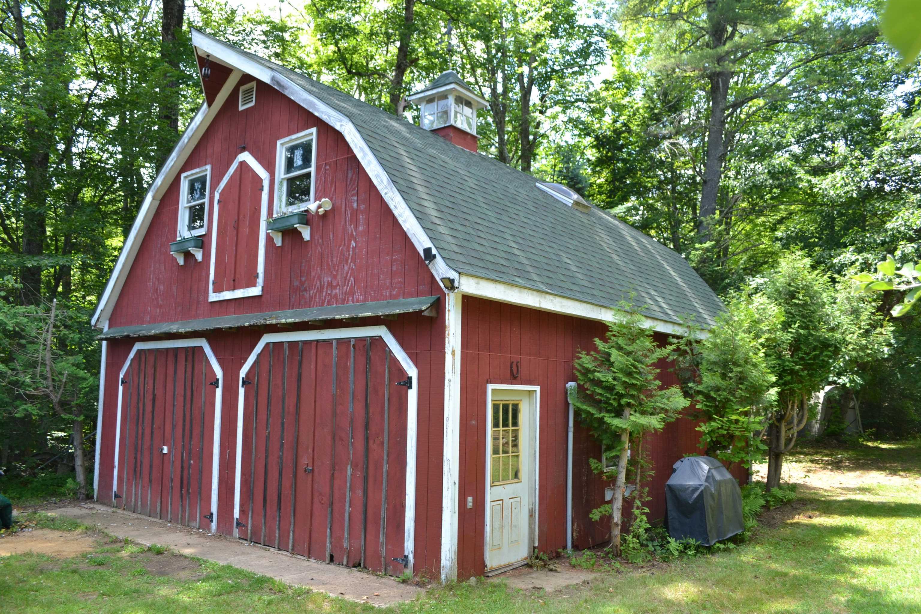 1425 Mount Major Highway