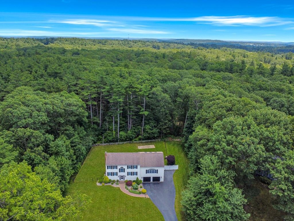 6 Fox Hollow Road