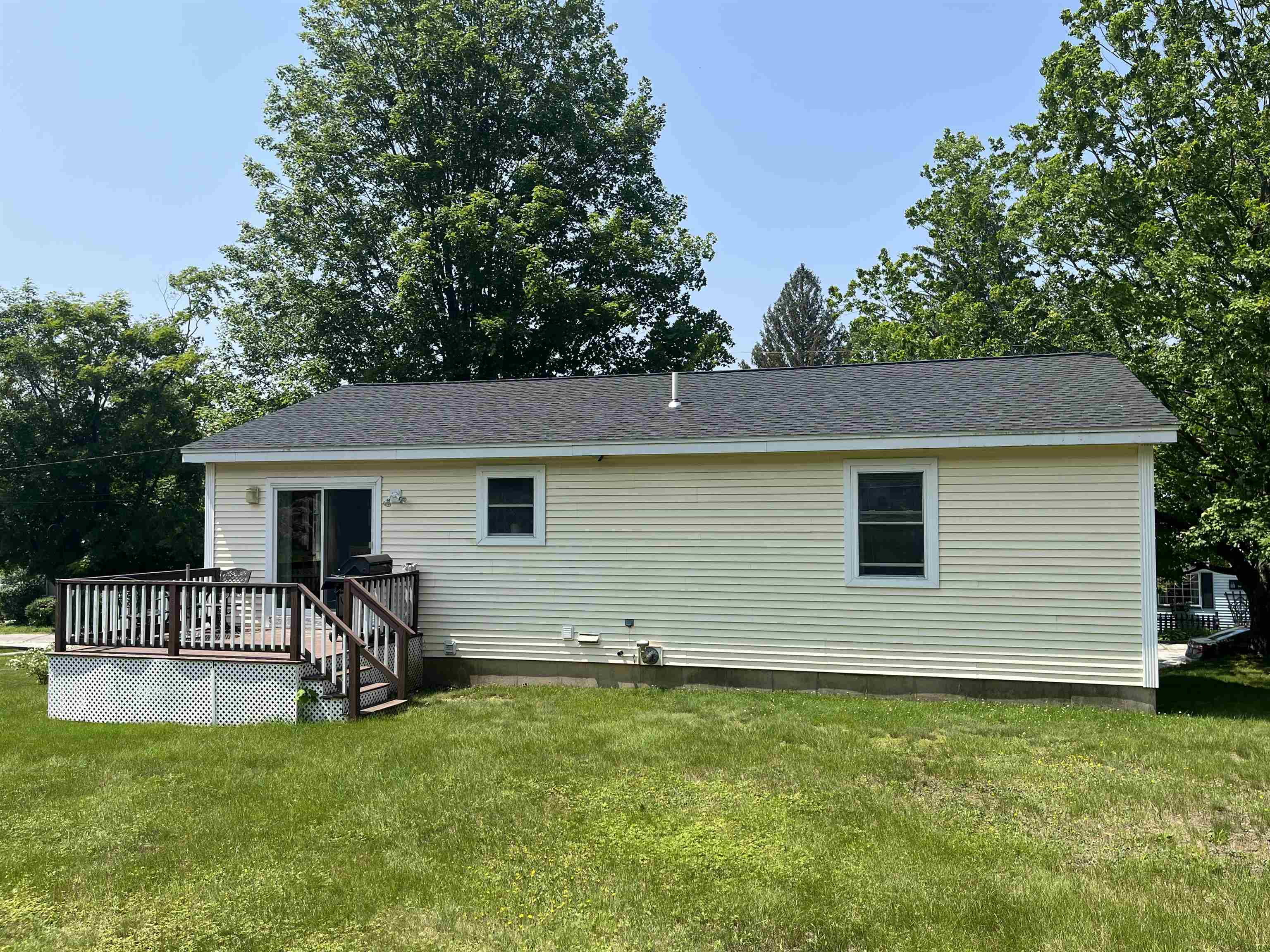 13 Bartlett Street