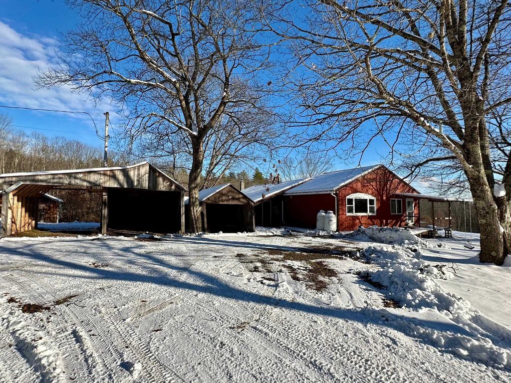 Photo of 138 Stone Pond Road, Marlow, NH 03456 (MLS # 5073018)