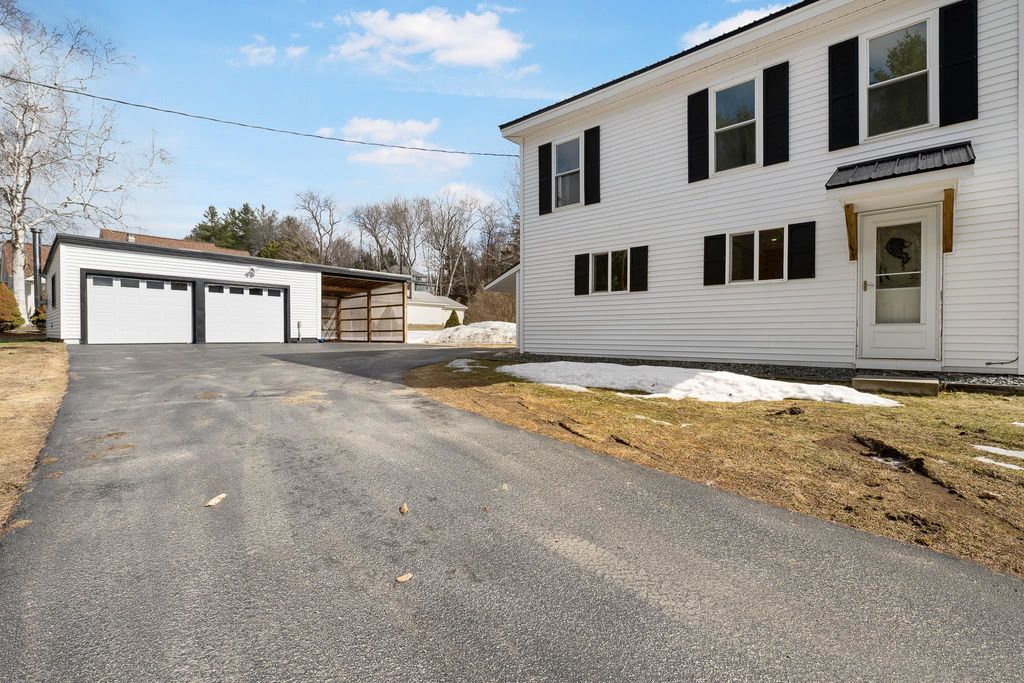 Photo of 84 Hillside Avenue, Northumberland, NH 03582 (MLS # 5079943)
