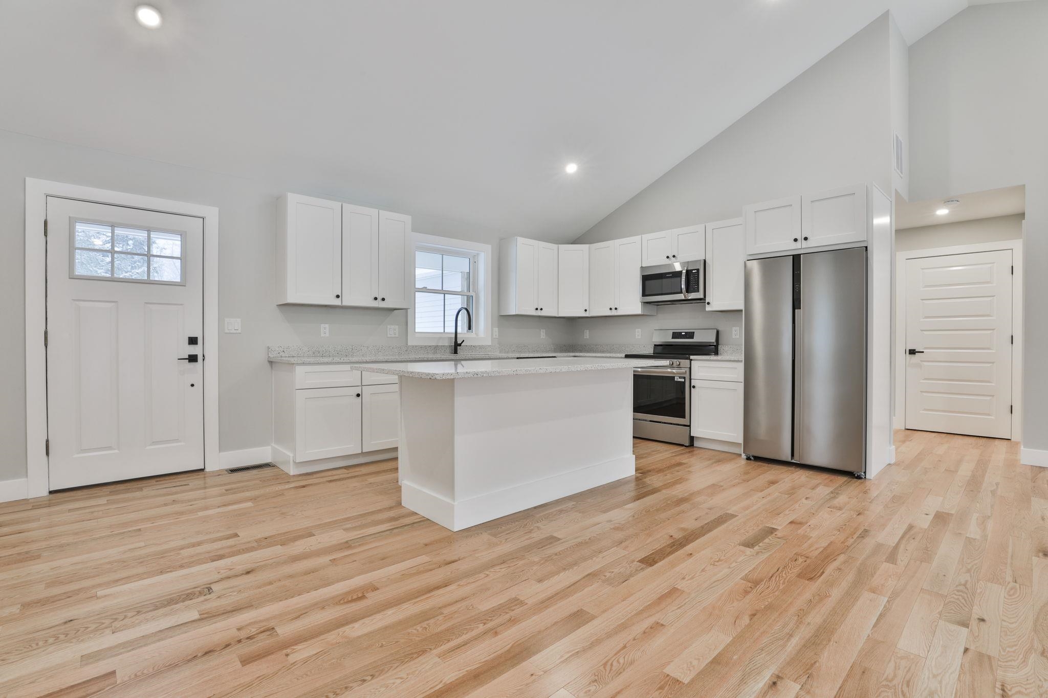 16 Thompson Crossing Road 231-1-3