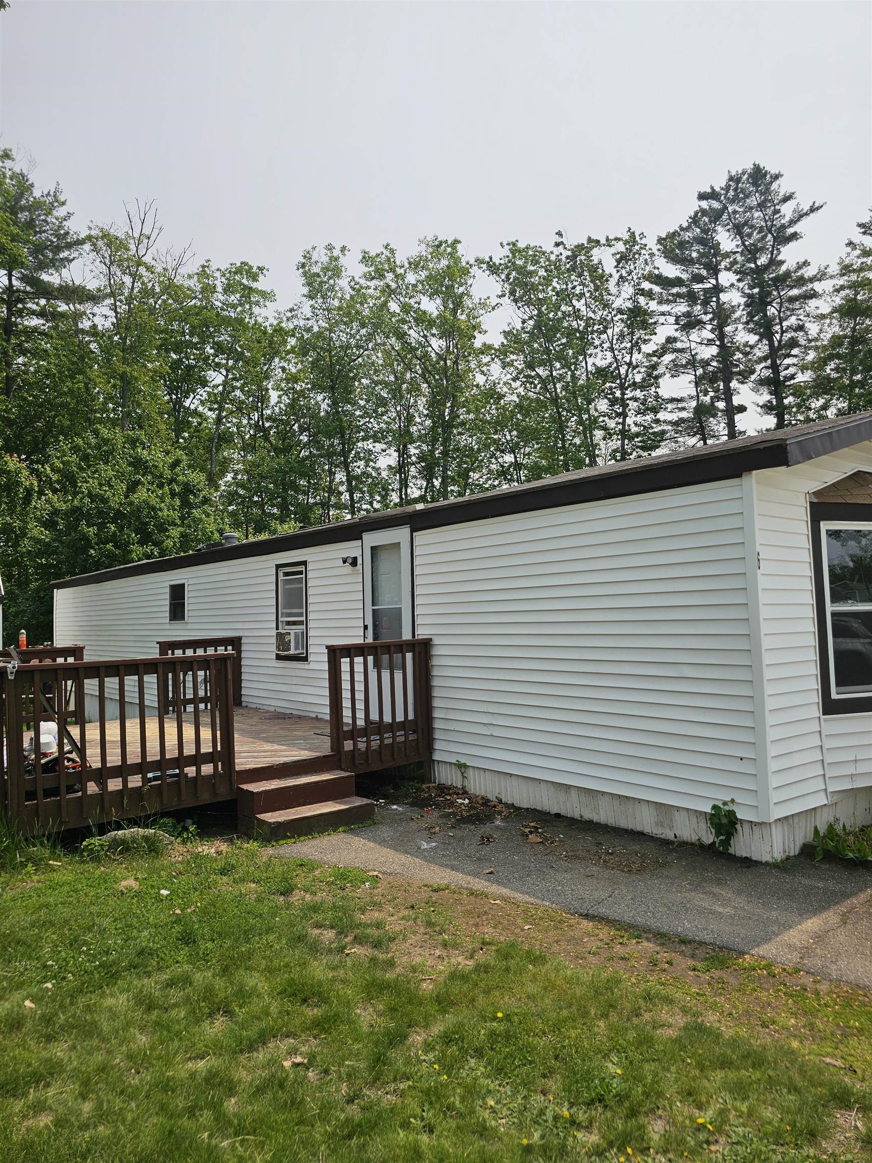 6 RIVERVIEW Drive