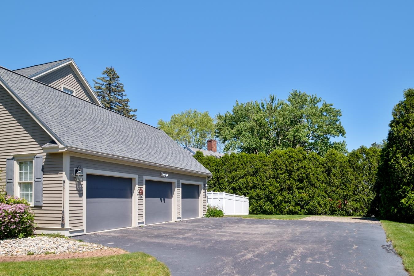 3 Playhouse Circle