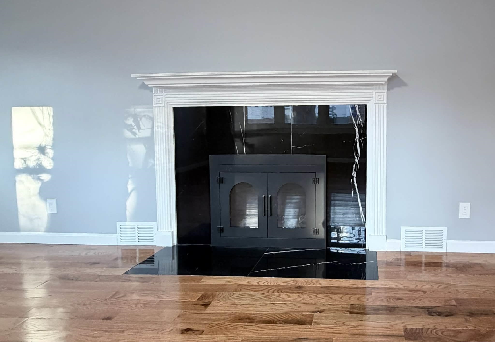 25 Saint Marie Street