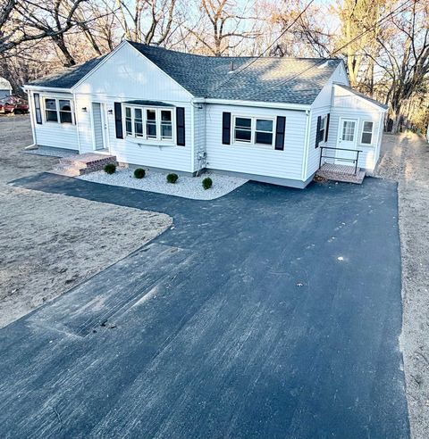 25 Saint Marie Street Manchester NH 03102