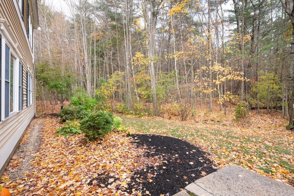 Photo of 809 Springbrook Circle, Portsmouth, NH 03801 (MLS # 5068310)