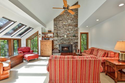 78 Coopers Trace Plymouth VT 05056