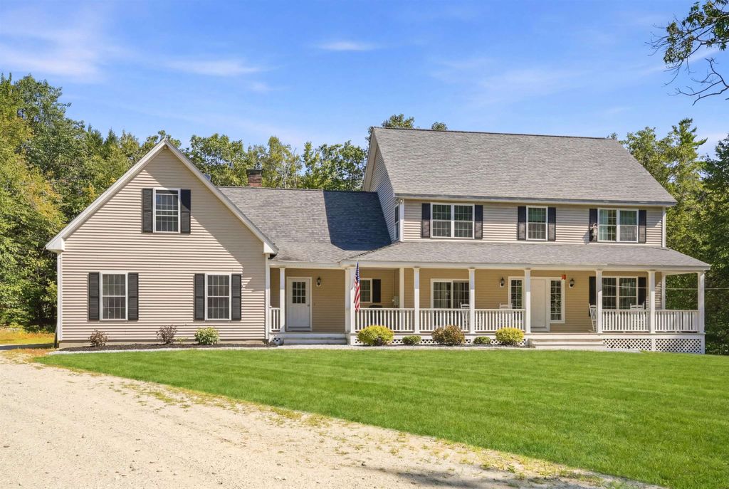 Photo of 351 New Boston Road, Francestown, NH 03043 (MLS # 5089436)