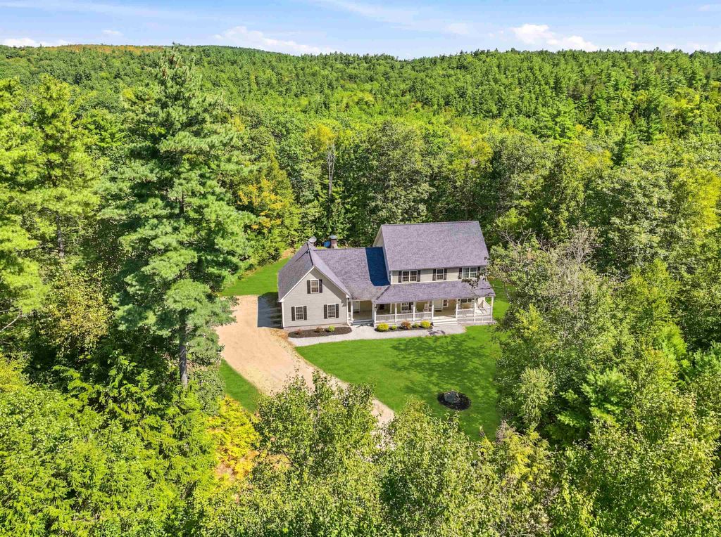 Photo of 351 New Boston Road, Francestown, NH 03043 (MLS # 5089436)