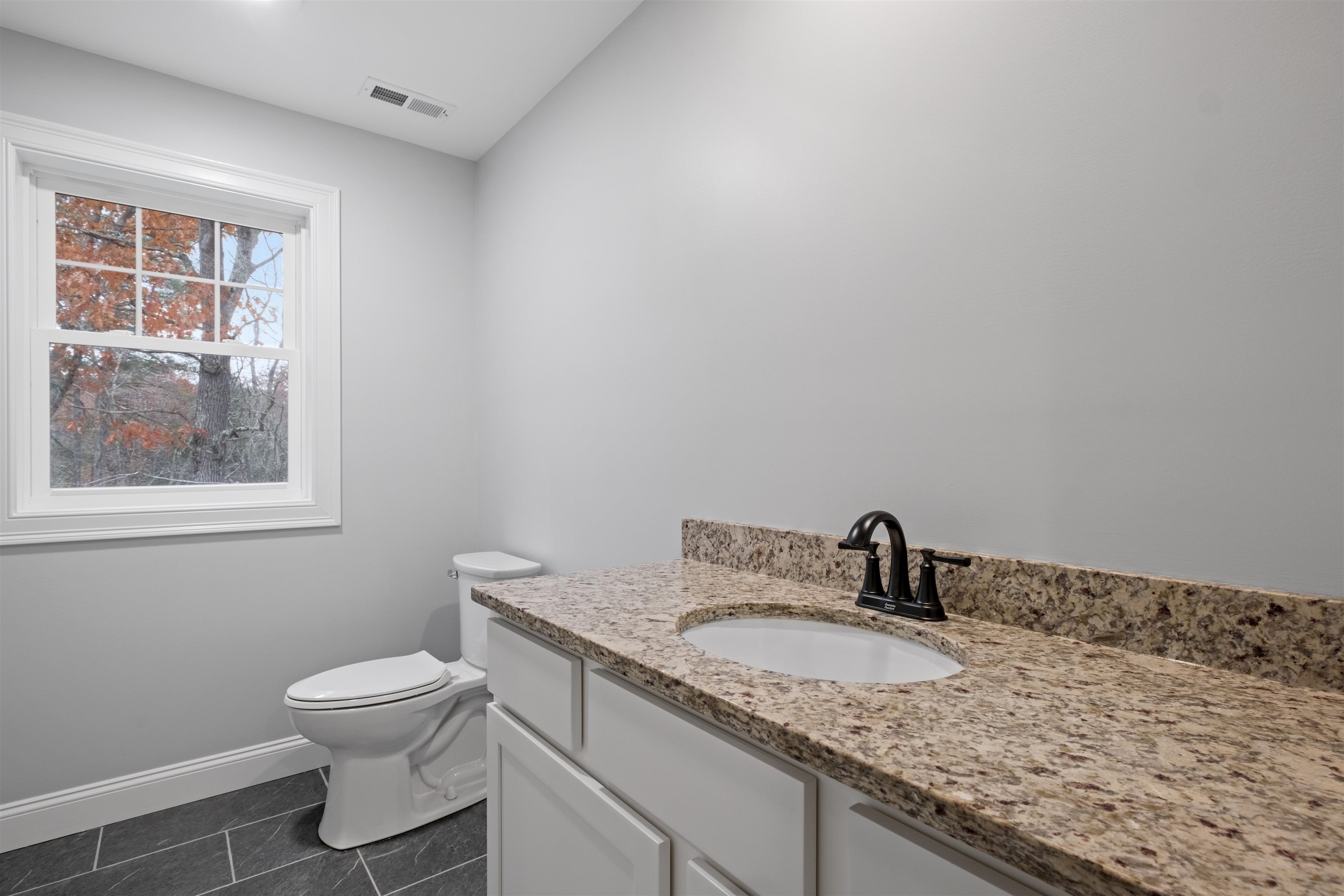 New Durham, New Hampshire 03855, United States, 3 Bedrooms Bedrooms, ,2 BathroomsBathrooms,Residential,Active,154074