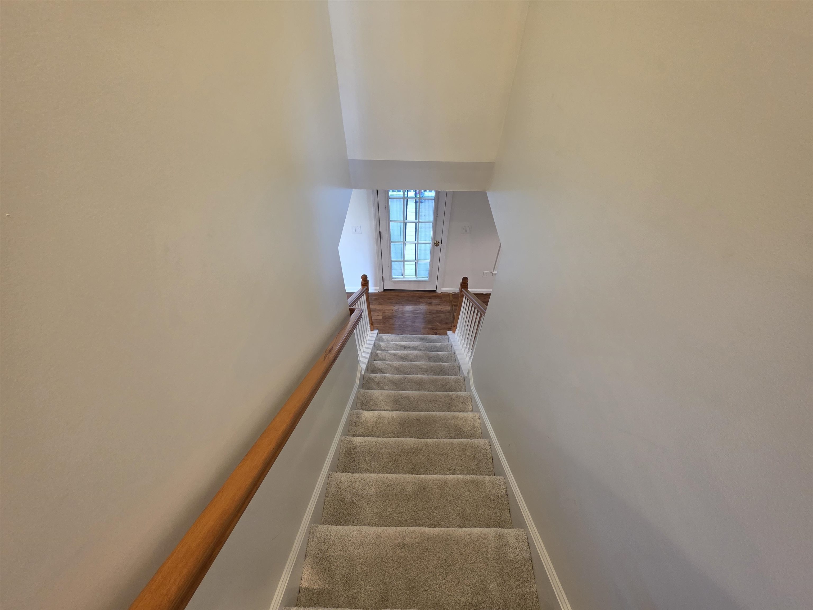 Concord, New Hampshire 03303, United States, 3 Bedrooms Bedrooms, ,3 BathroomsBathrooms,Residential,Active,246313