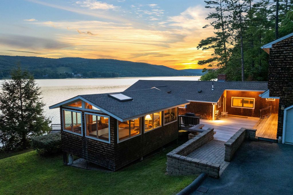 Photo of 200 Shaker Boulevard, Enfield, NH 03748 (MLS # 5038303)