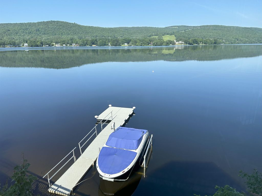 Photo of 200 Shaker Boulevard, Enfield, NH 03748 (MLS # 5038303)
