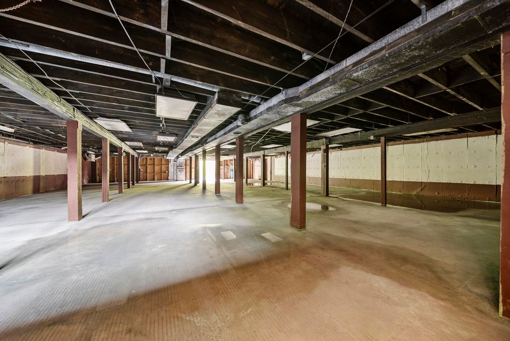 Photo of 474 West Main Street, Hillsborough, NH 03244 (MLS # 5045255)