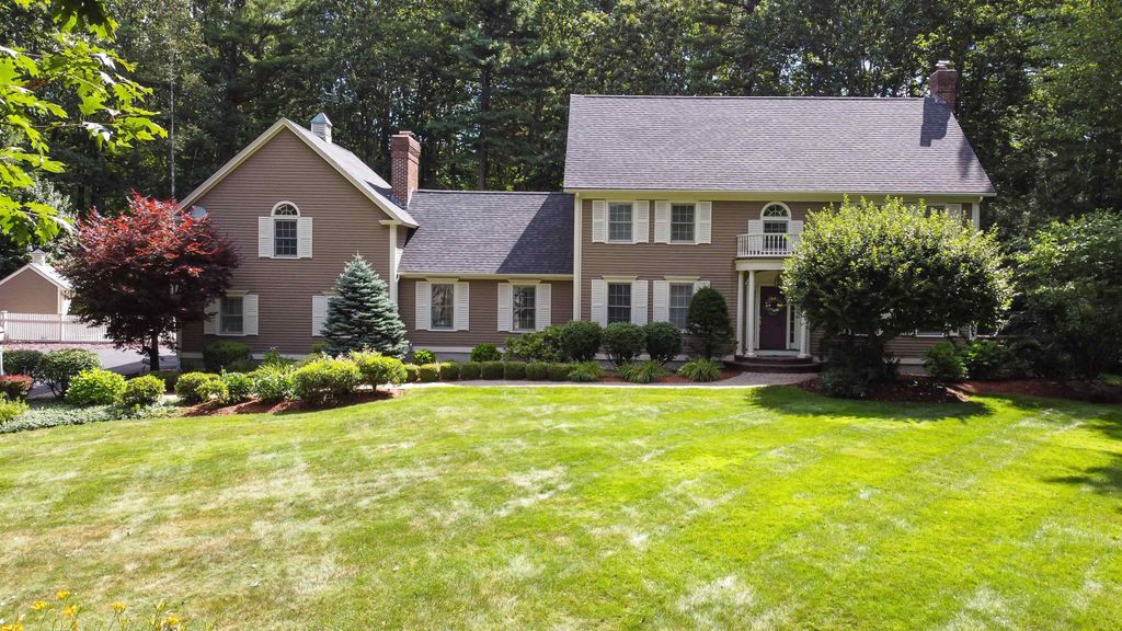 Photo of 18 Hawthorne Road, Windham, NH 03087 (MLS # 5052680)