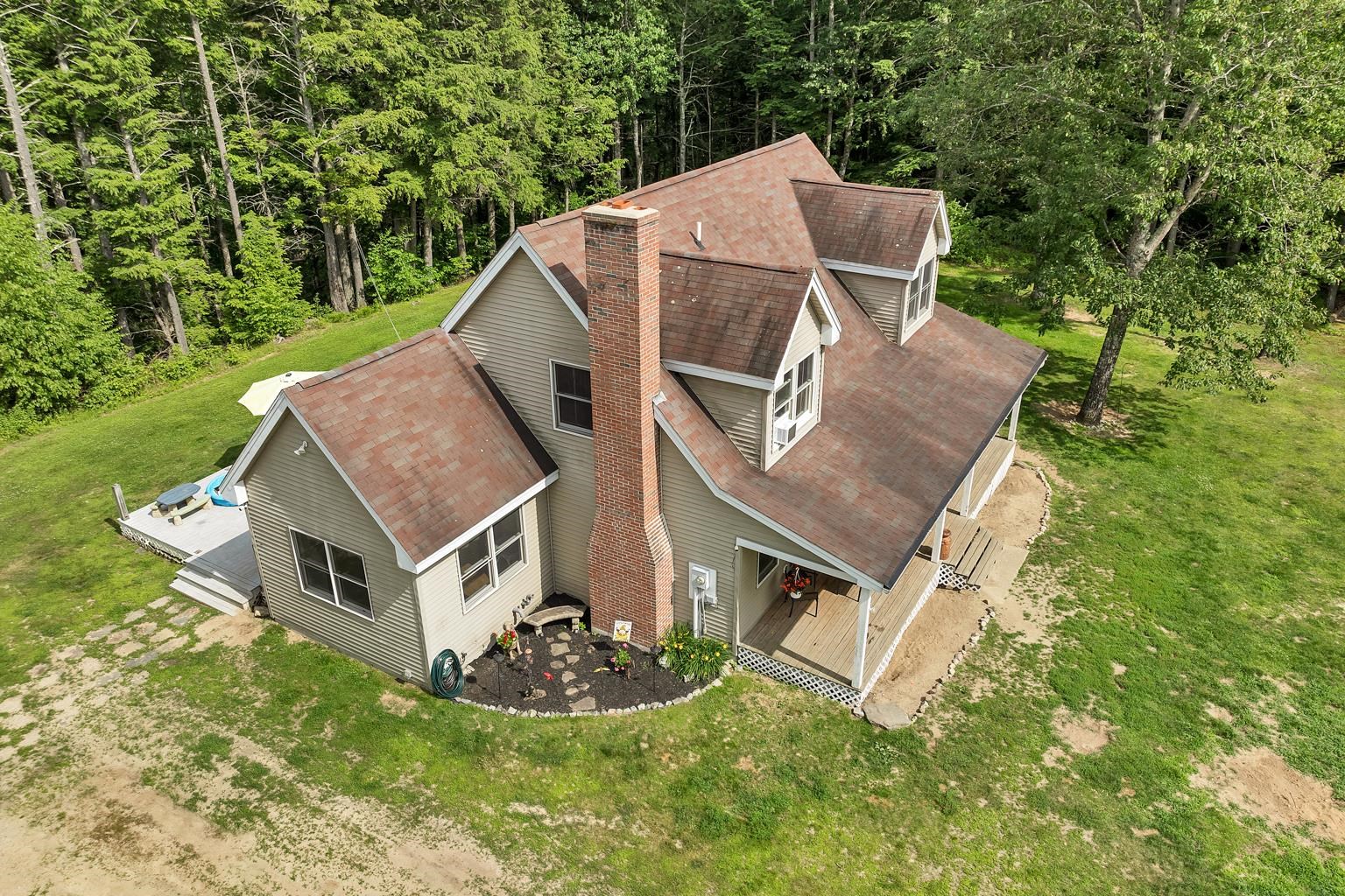 3 Holly Lane