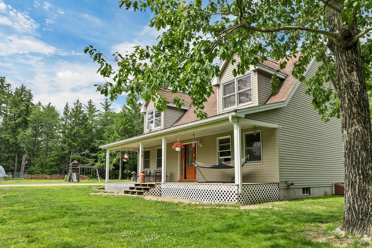 3 Holly Lane