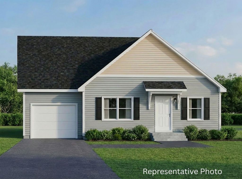 Photo of 27 Woodland Way, Plymouth, NH 03264 (MLS # 5075929)