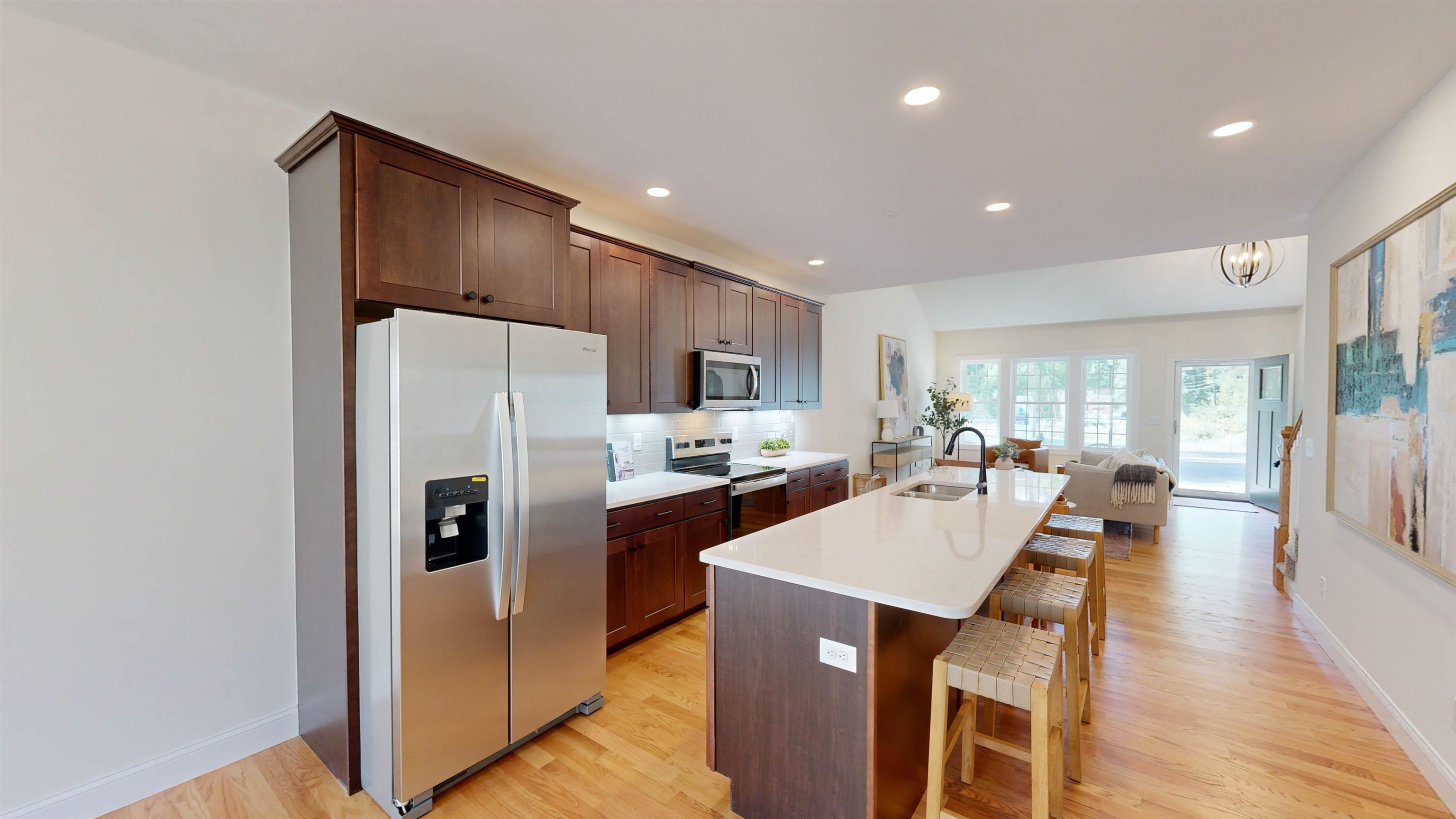 2 Chesterfield Lane 11B