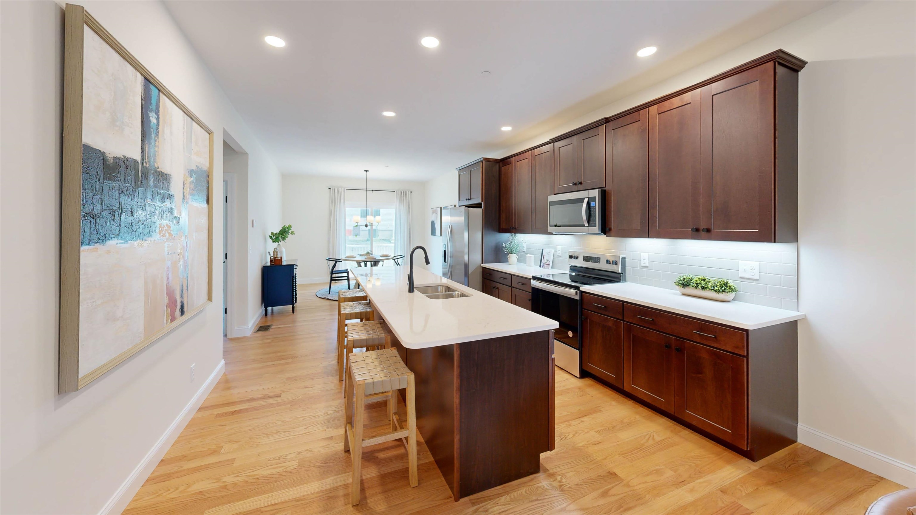 2 Chesterfield Lane 11B