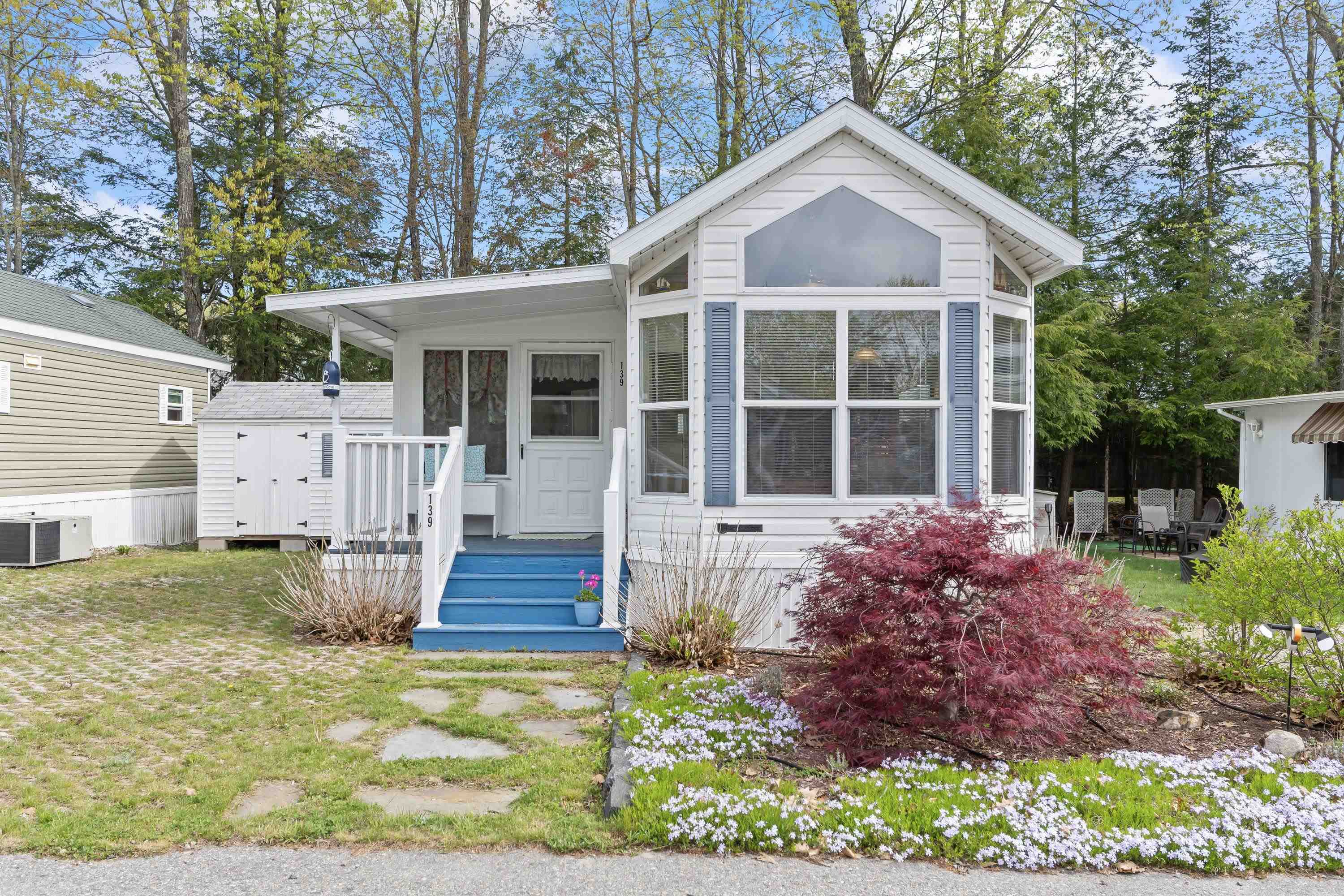 430 Post Road 139