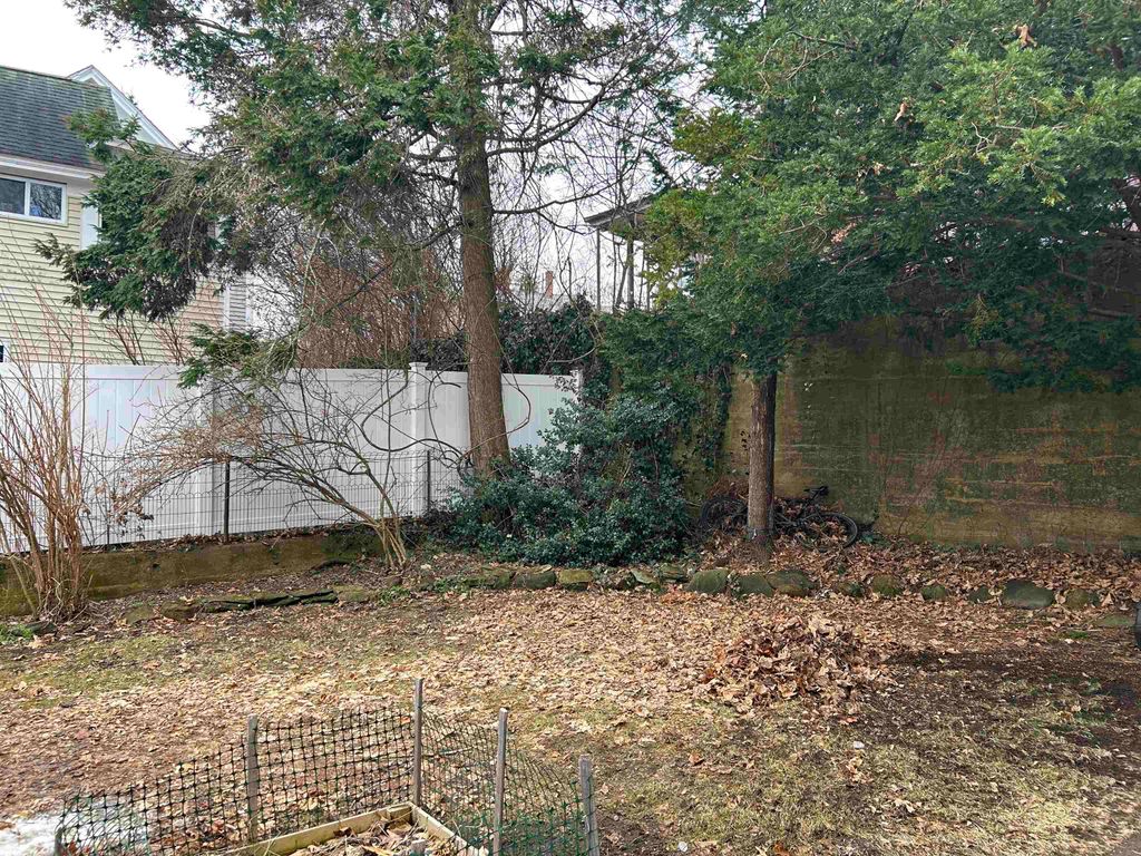 Photo of 5 Perry Avenue, Concord, NH 03301 (MLS # 5071358)