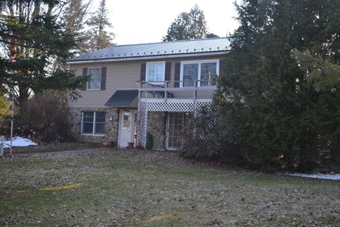 2620 Vermont Route 101 Troy VT 05859